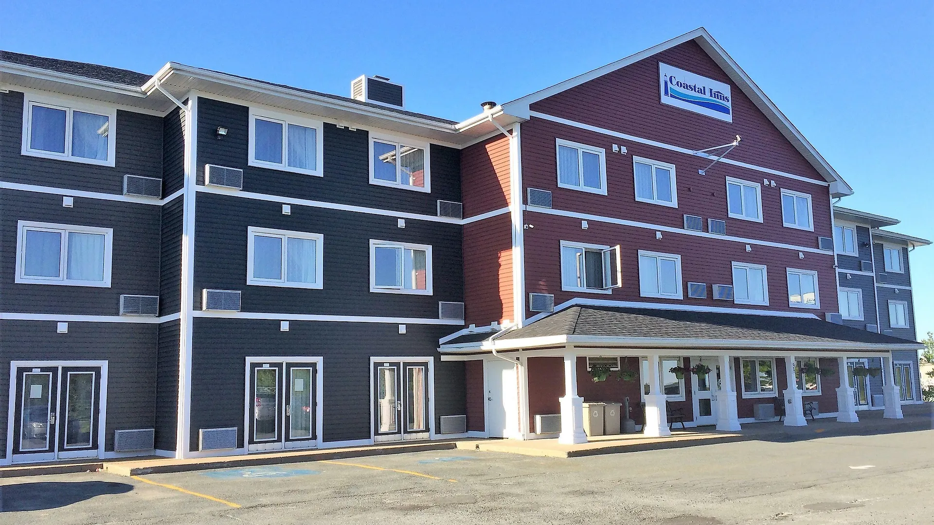 5 Business Hotels Near Discovery Centre Halifax for Work Stays