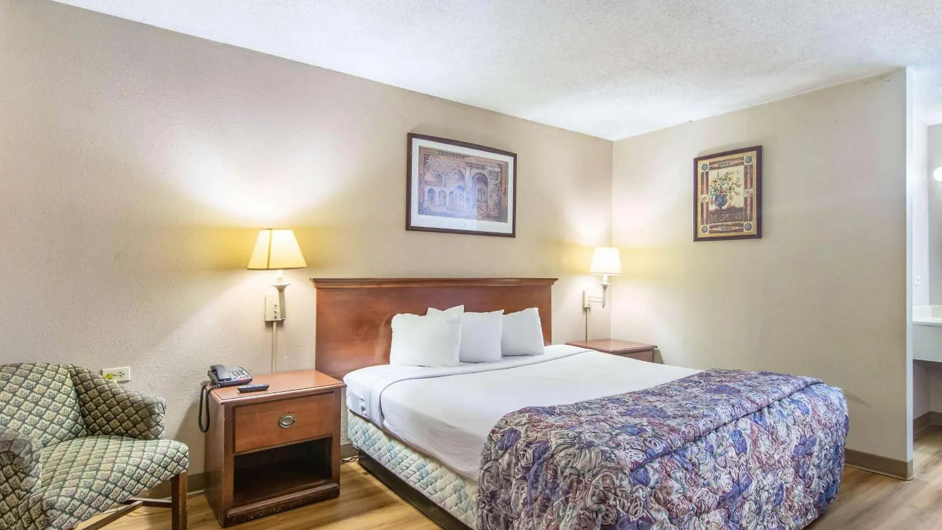 4 Hotels Close to Willow Wood Park Worth Booking