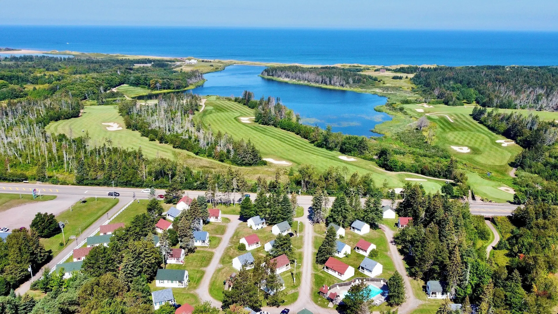 5 Family-Friendly Hotels Near Cavendish Beach Worth Booking