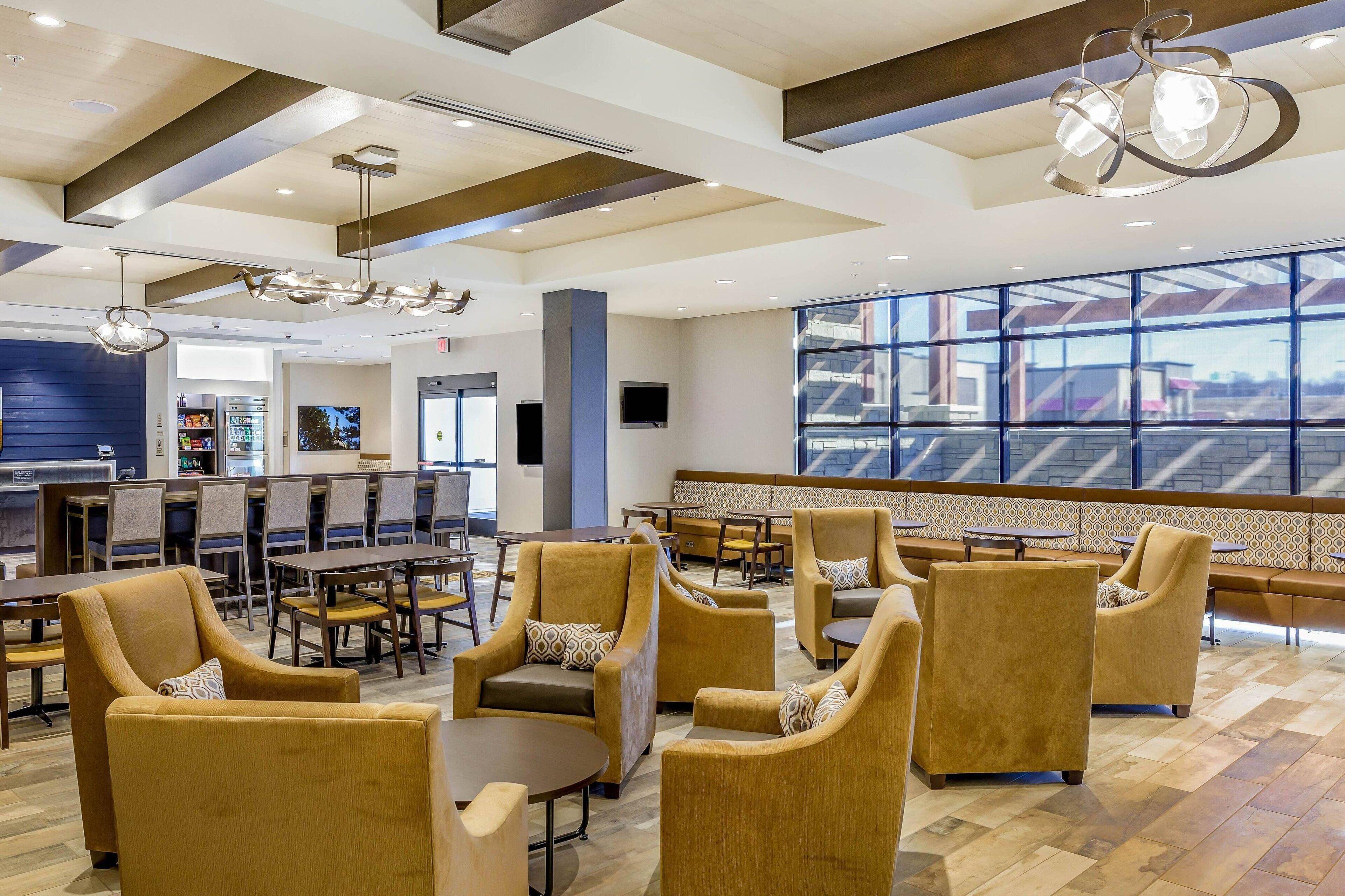 Staying Near Stormont Vail: 4 Family Hotels Compared